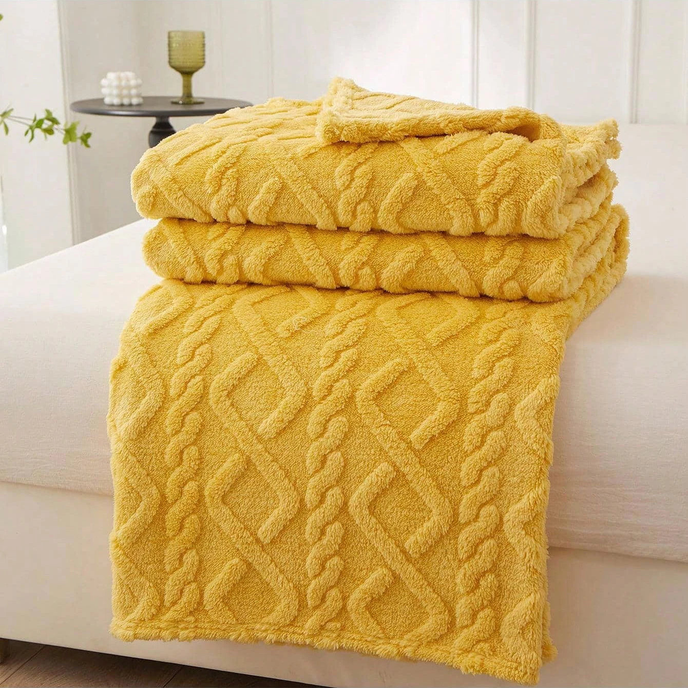 Cloud Fleece Throw
