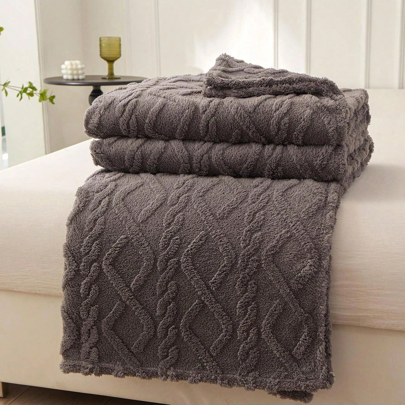 Cloud Fleece Throw