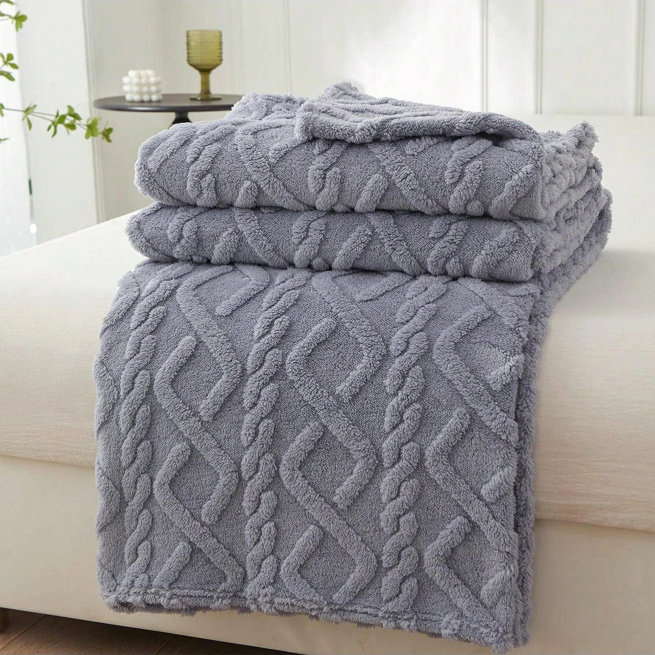 Cloud Fleece Throw