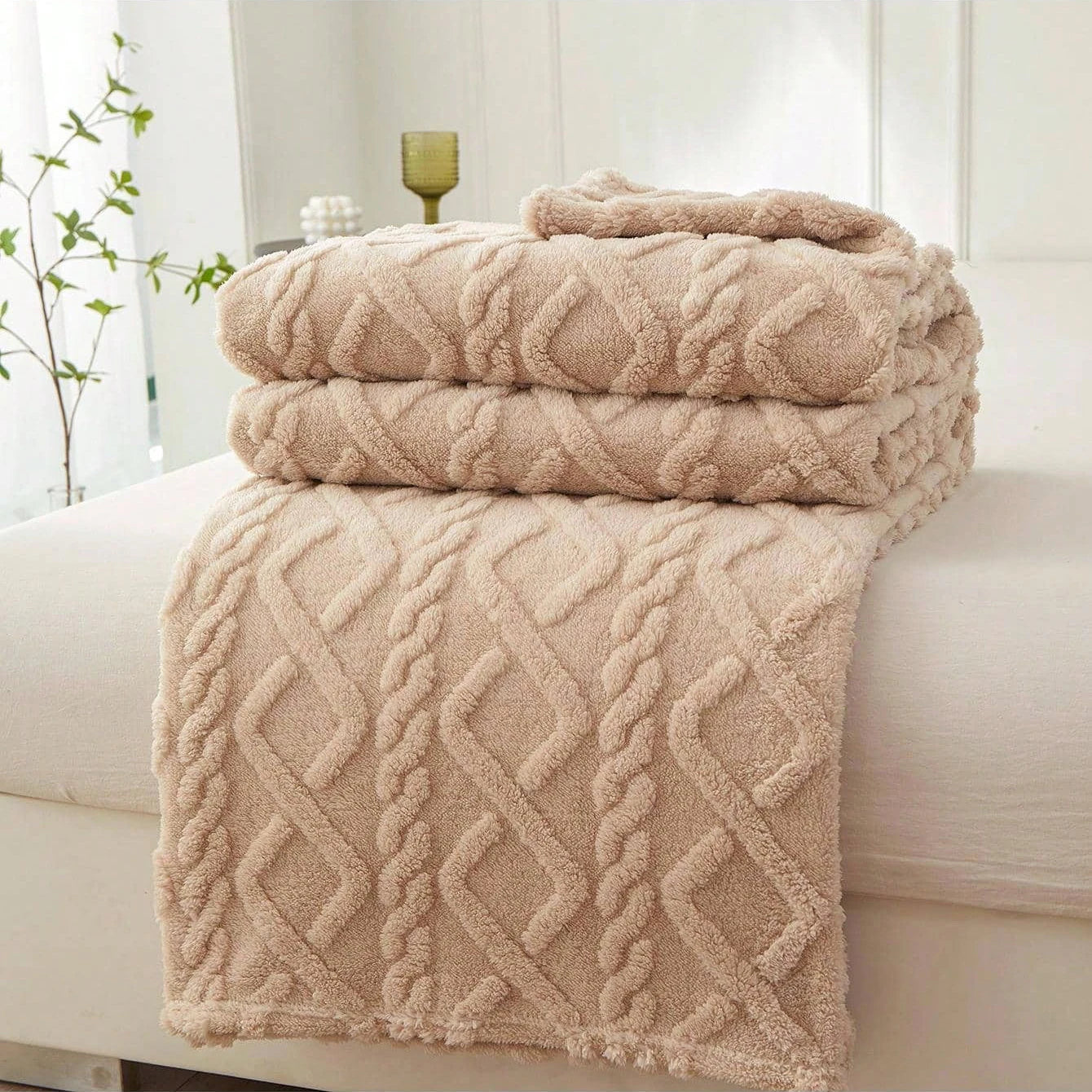 Cloud Fleece Throw