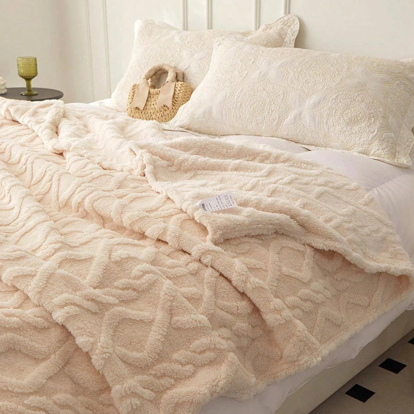 Cloud Fleece Throw