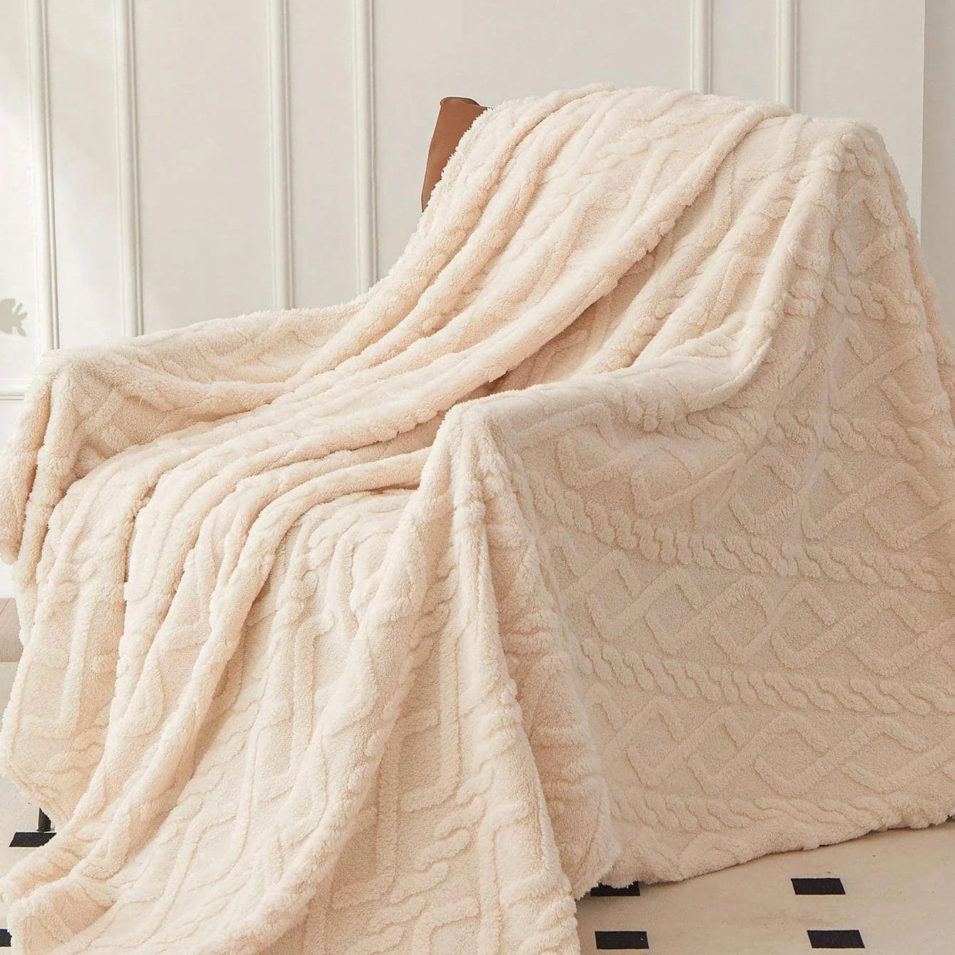 Cloud Fleece Throw