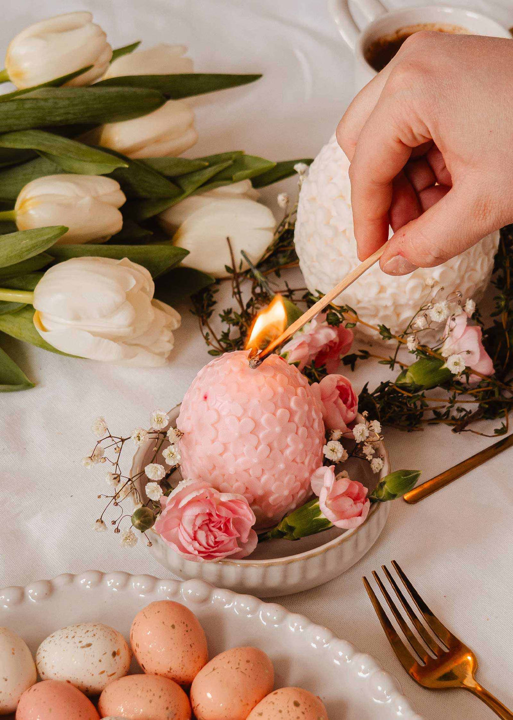 The Little Floral Egg